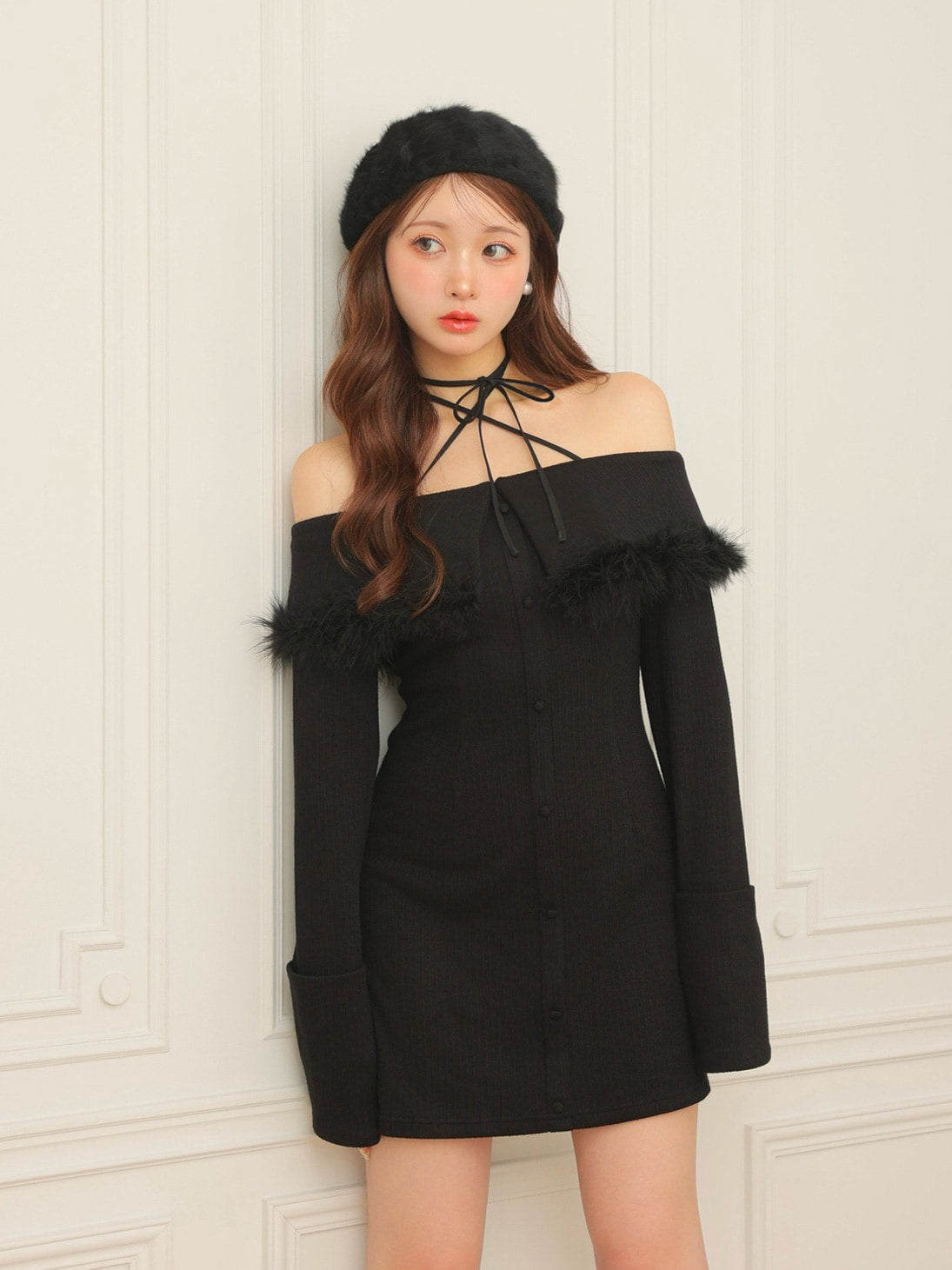 SALE】2way feather collar mini onepiece(eme10375) – M me eme