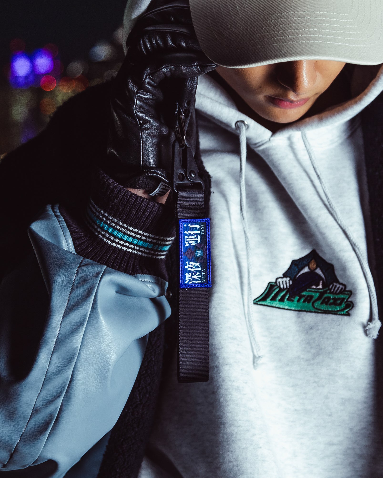 ストラップキーホルダー(ワッペンタグ) – META TAXI STORE