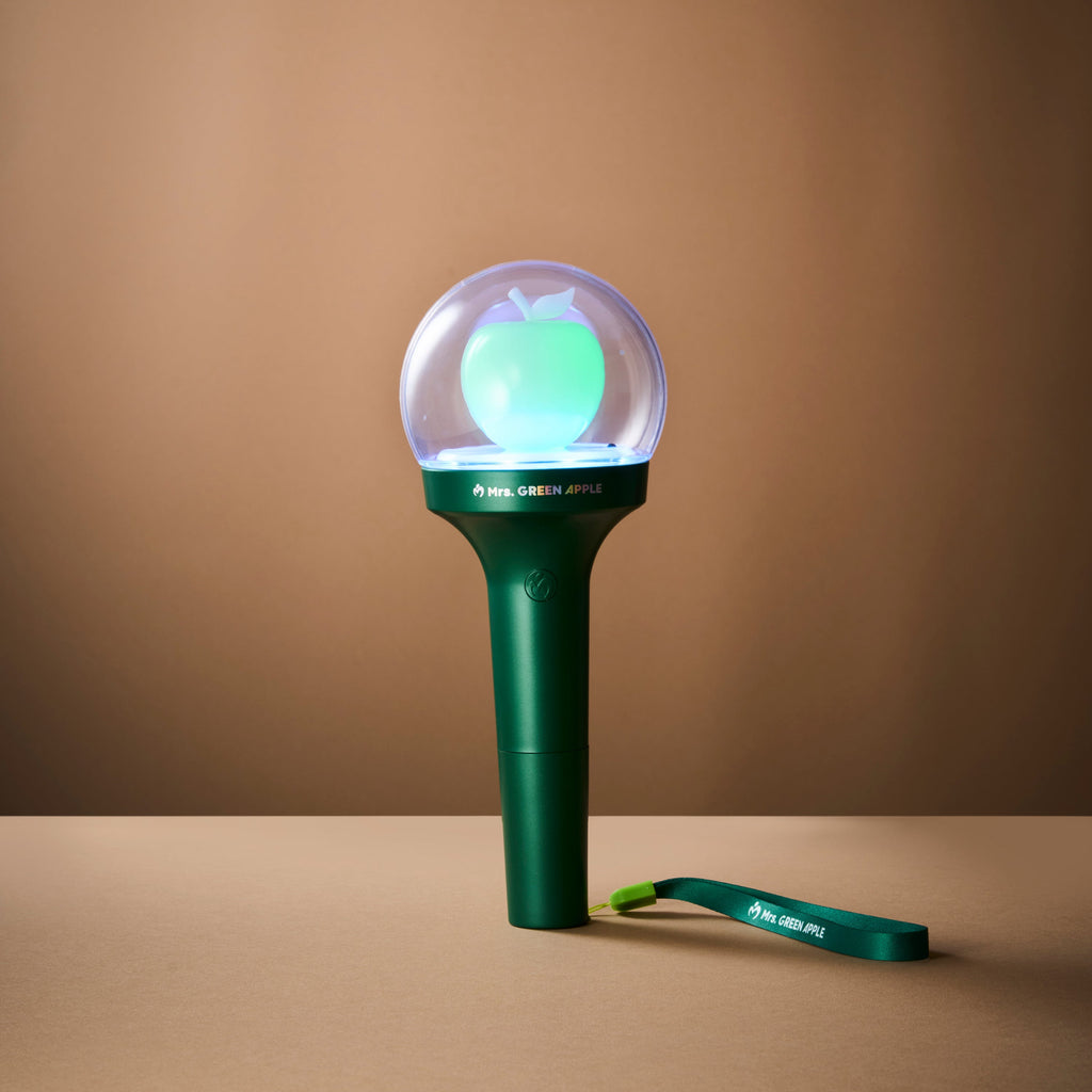 MGAOfficialLightStick_003_6680