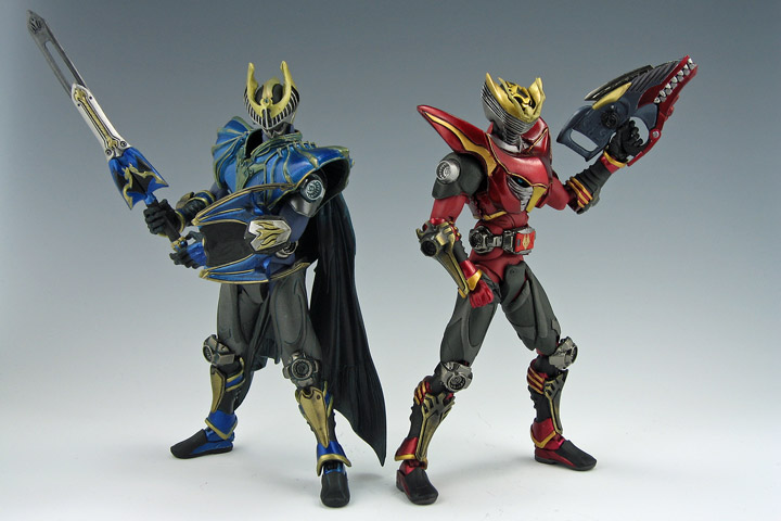 S.I.C 龍騎とナイト王蛇セット S.I.C 龍騎とナイト王蛇セット Amazon