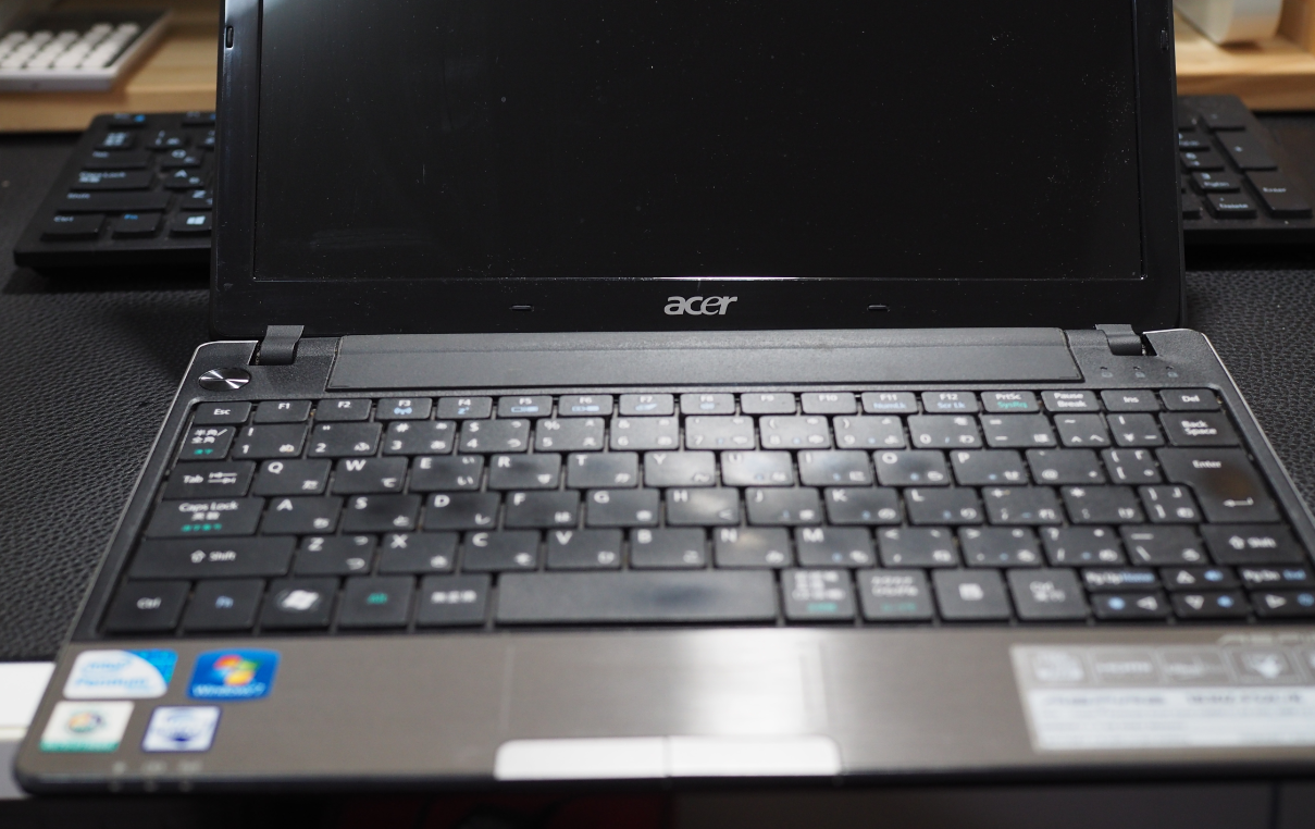 まだまだ使える「Acer Aspire 1830Z」。OSアップグレード、メモリ増設