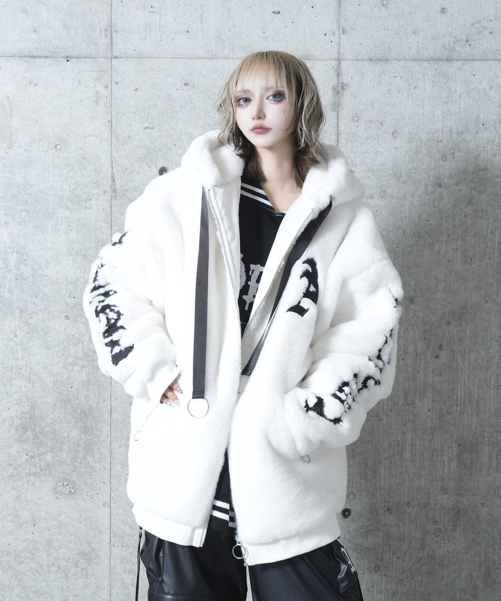 ロゴ刺繍ファーZIPコート– A AM STUDIO