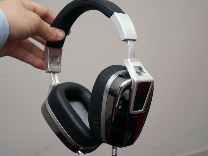 次世代Editionシリーズ」に注目のULTRASONE。66万円の「Jubilee 25」も