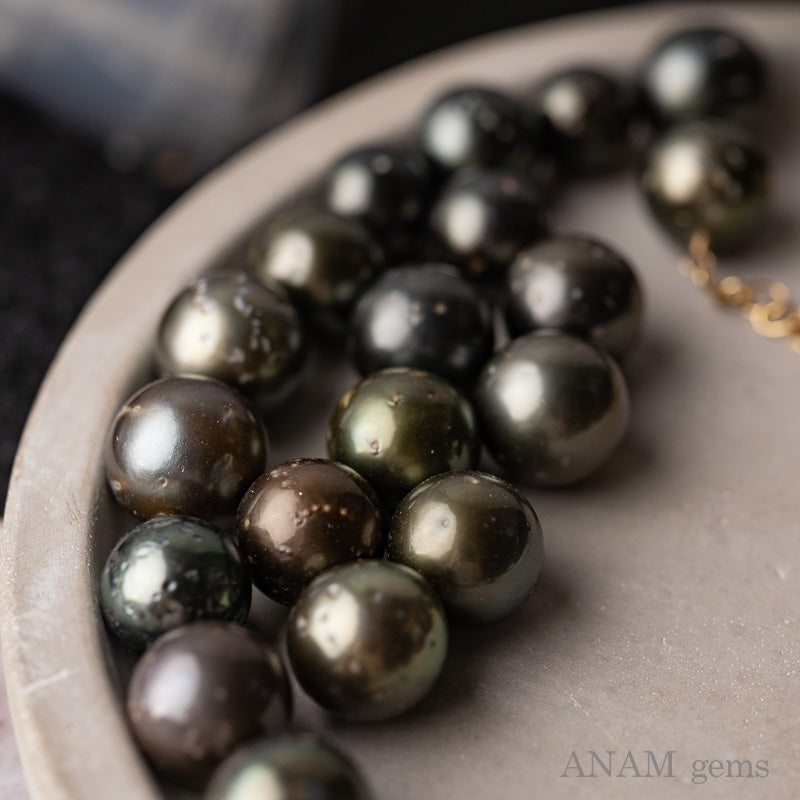 黒蝶真珠（南洋真珠） ルース エクボ有り‖ANAM gems（アナムジェムズ