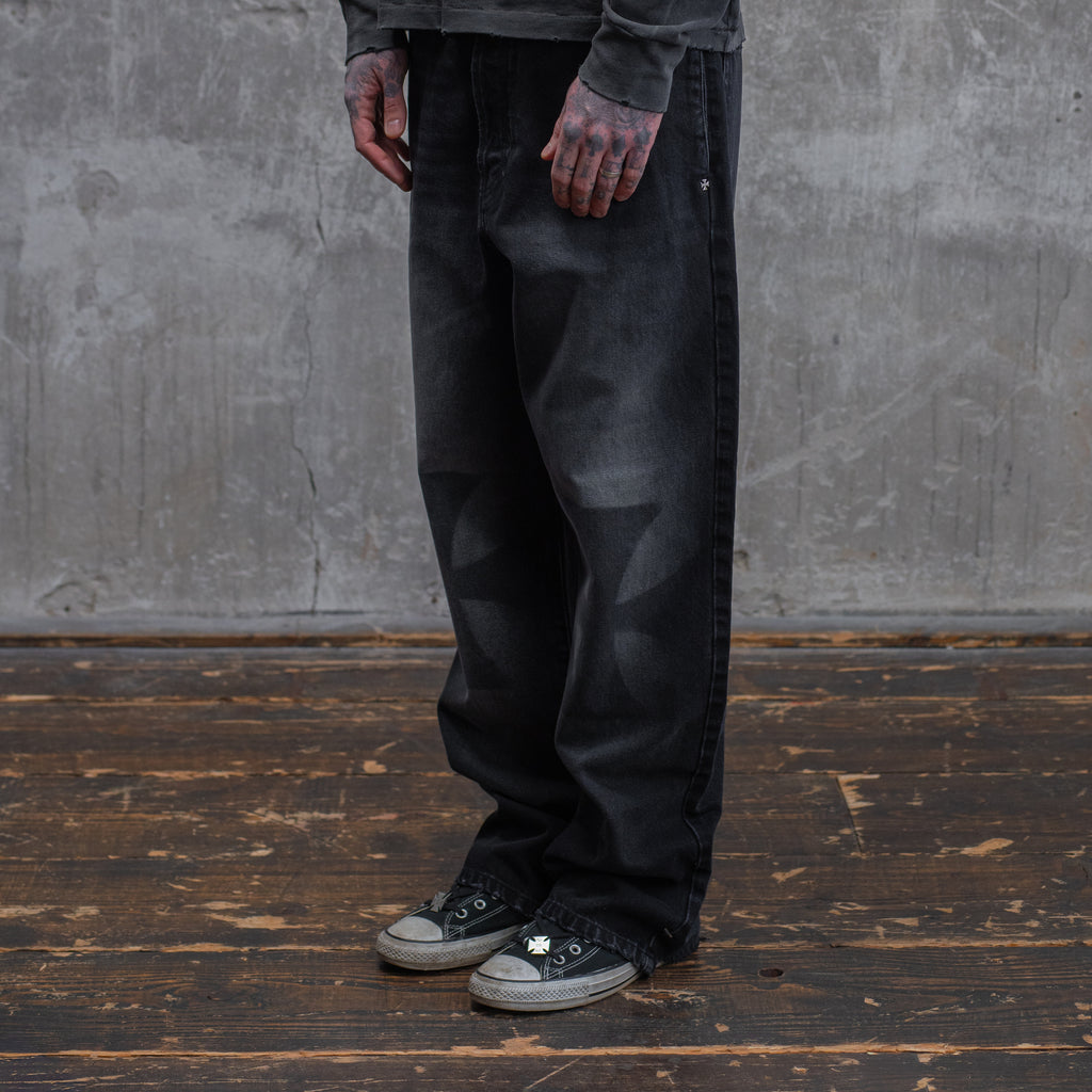 CROSS PATCH BAGGY JEANS - ASKYURSELF