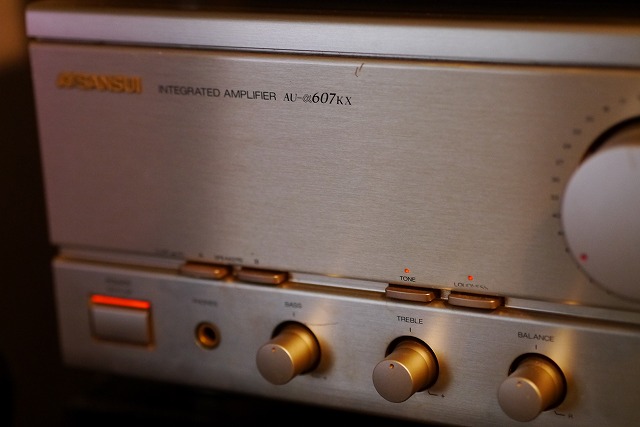 SANSUI AU-α607KX お気に入りのアンプ | 不器用ブログ