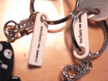 コムデギャルソン クリスマス限定 キーホルダー: いろいろな素敵なもの