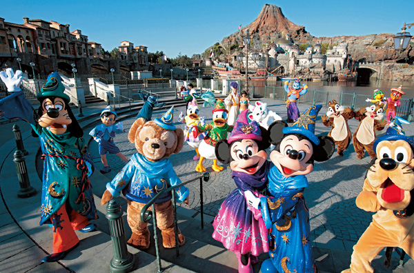 篠山紀信 at 東京ディズニーリゾート New MAGIC | ディズニーファン