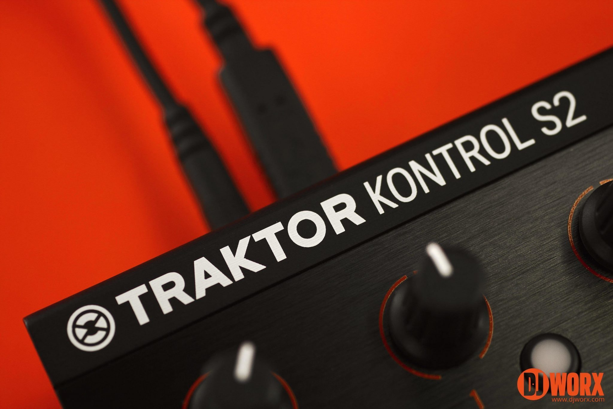 REVIEW: NI Traktor Kontrol S2 MK2 DJ Controller – DJWORX