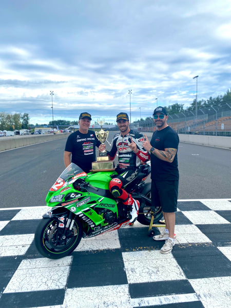 IMG_7929_grande.jpg?v=1704398023