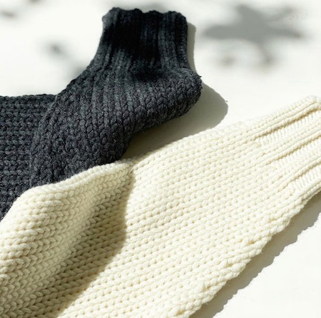 ARTWORK 福岡 AURALEE(オーラリー) SUPER FINE WOOL AIRY KNIT V-NECK