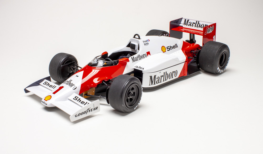 Italeri 1/12 scale McLaren MP4/2c plastic model kit review