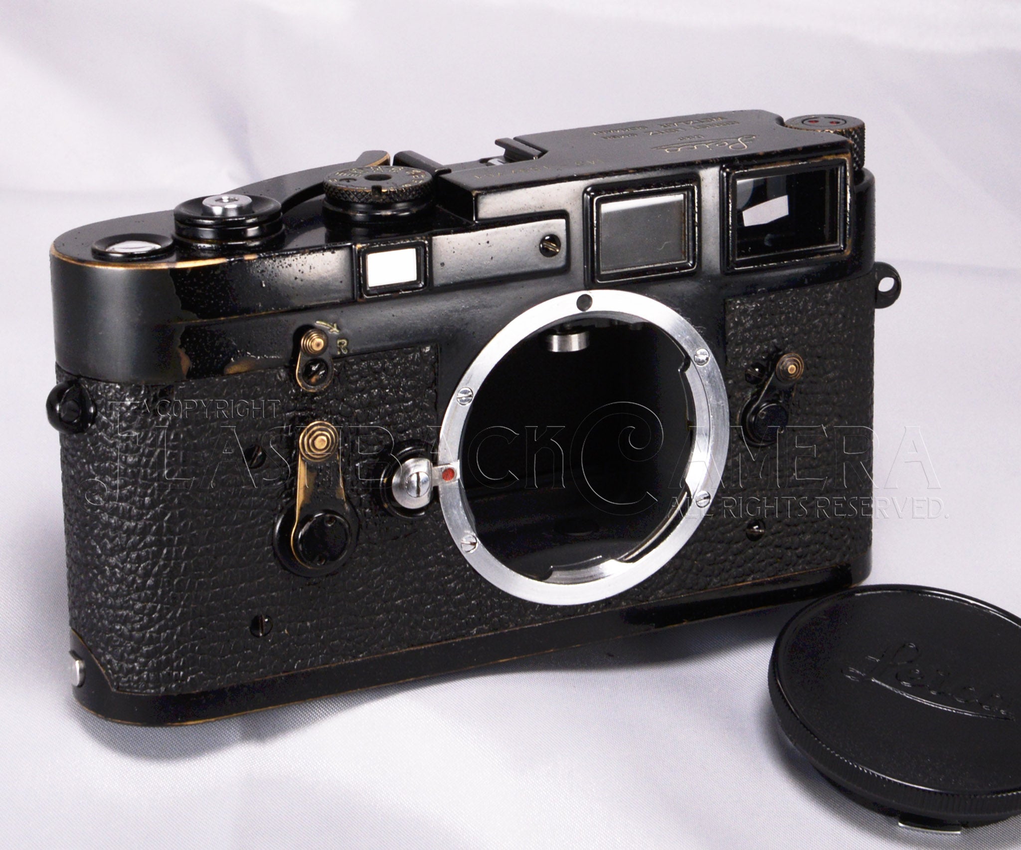 Leica M3 Black Paint – FLASHBACK CAMERA