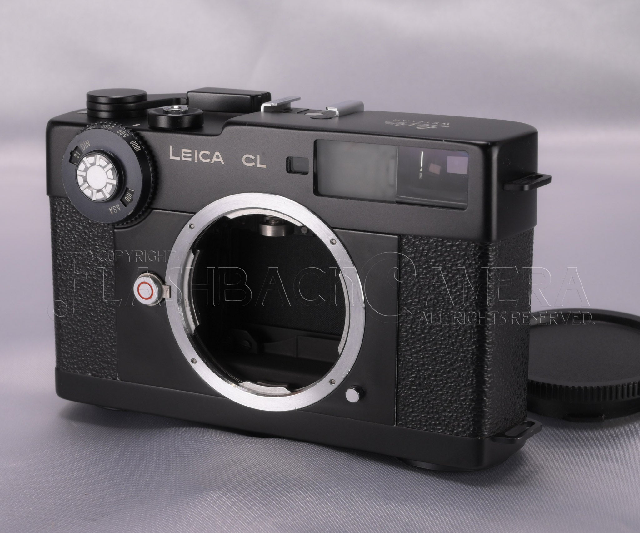 Leica CL – FLASHBACK CAMERA