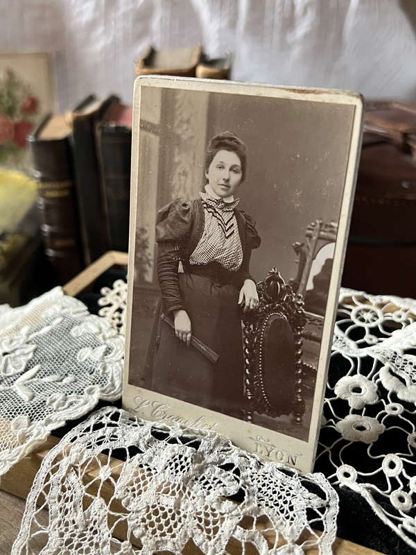 名刺版写真 カルトドヴィジット – France Antique 銀色アンティーク