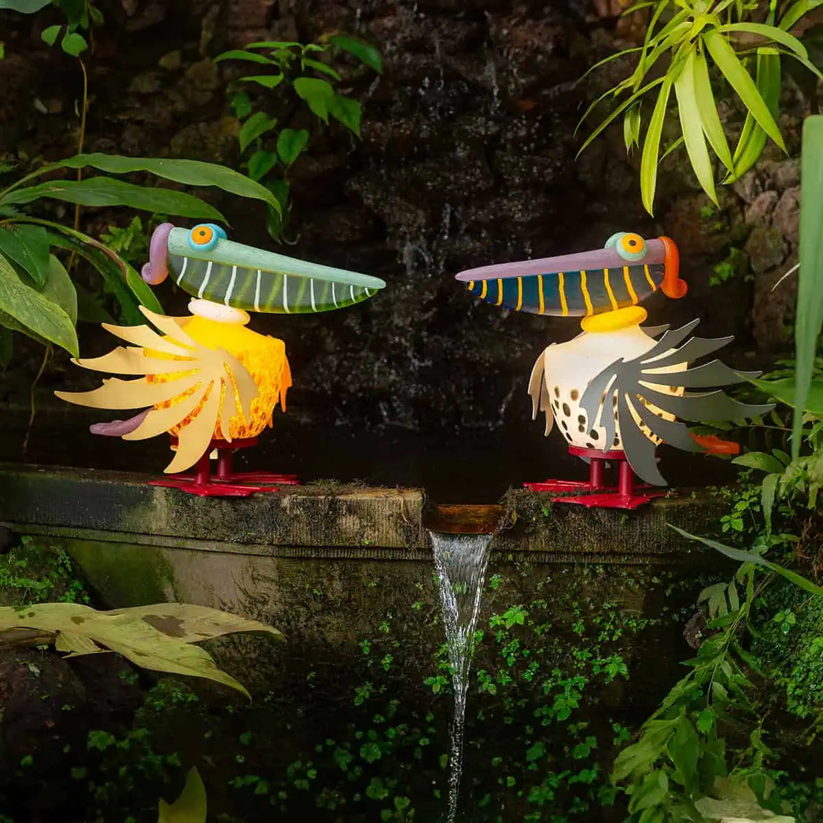 COOPER – Outdoor-Lichtobjekt Pelikan mit exotischem Charme