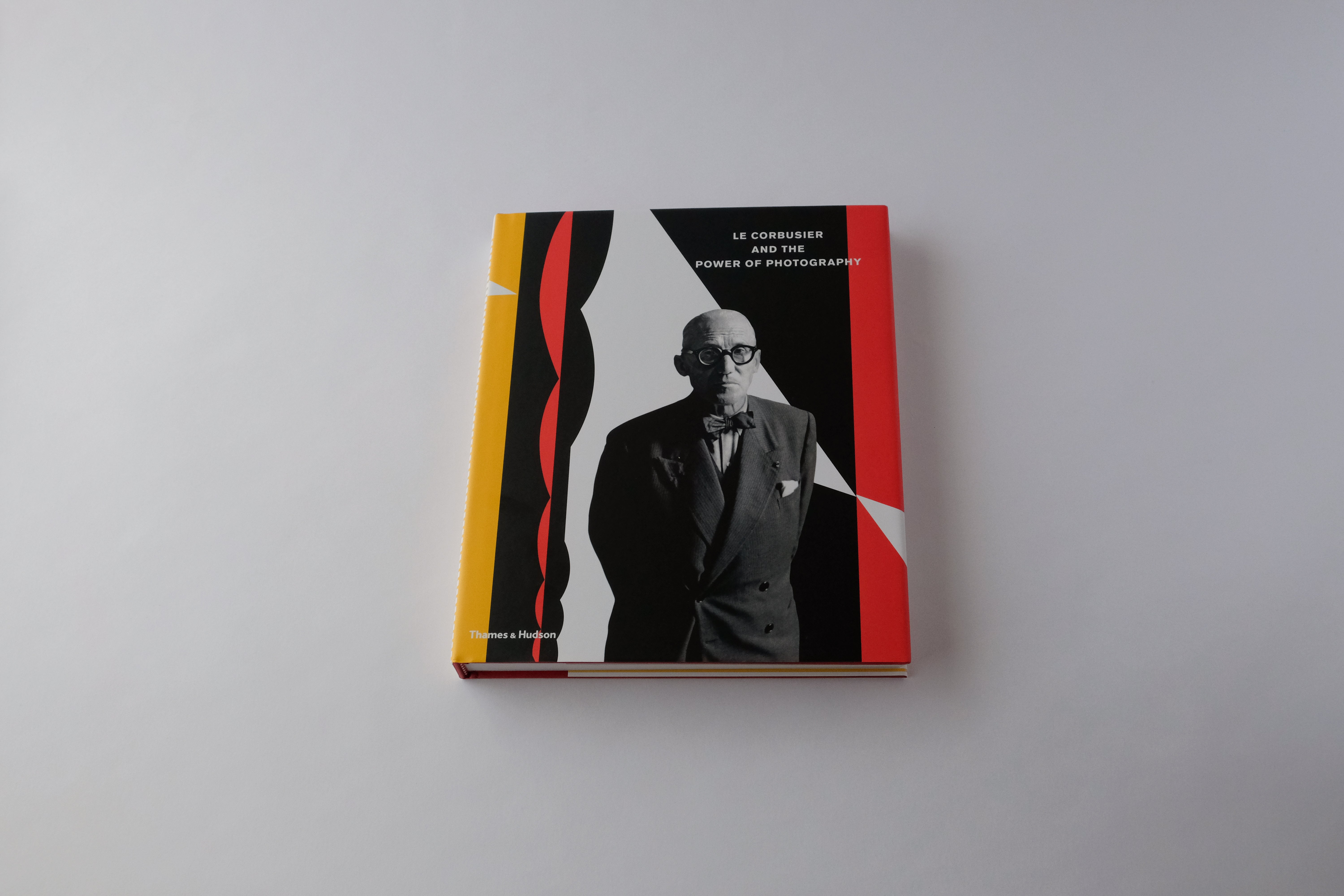Art Book 『 LE CORBUSIER AND THE POWER OF PHOTOGRAPHY by Le