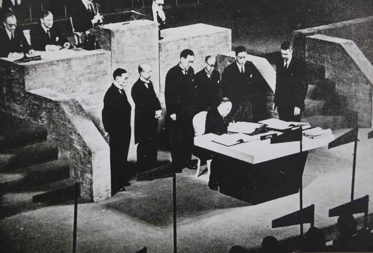 吉田茂首相がサンフランシスコ平和条約調印で選んだ万年筆のブランドは
