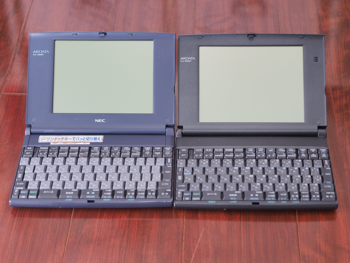 1997年発売のモバイルワープロ・ARDATA（アルデータ） CA-2000Tを誤っ