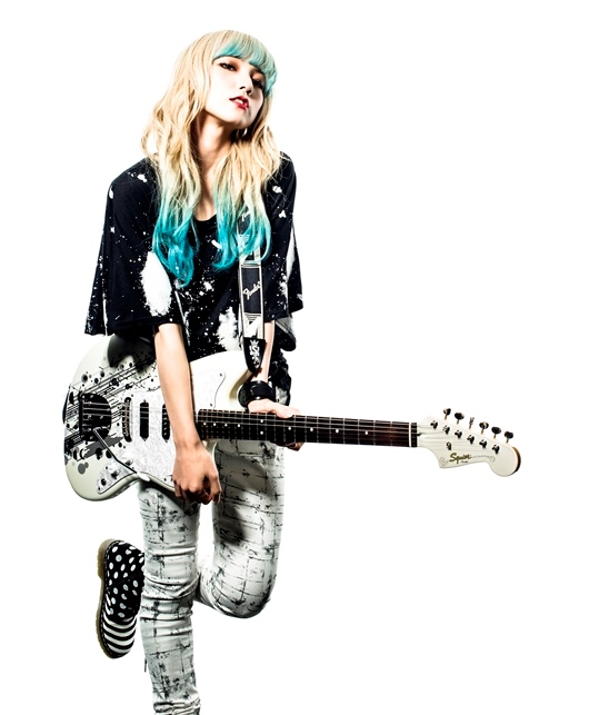 SCANDAL MAMI まみたすレプリカ スキャンダル ギター SCANDAL MAMI ま