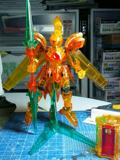 ダンボール戦機 LBXオーディーン Xモード（クリア） を組み立て