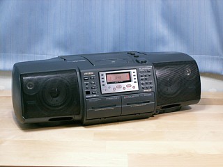 機器修理】AIWA CSD-SR8 CDラジカセ | 音響機器修理「京とんび