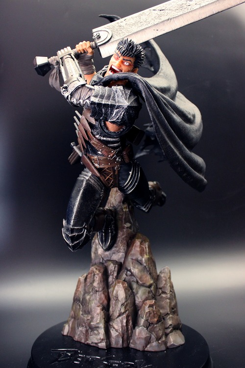 ファースト4フィギュア新作『ベルセルク/ 黒の剣士 ガッツ スタチュー