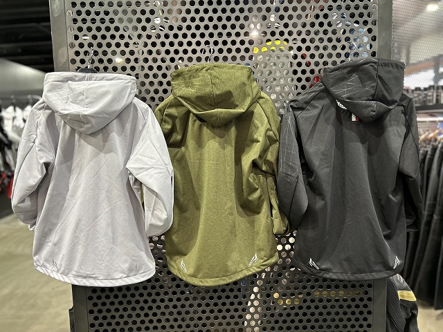 秋冬に大活躍！MIDパーカー入荷☆：KUSHITANI 三鷹店 | KUSHITANI 三鷹店