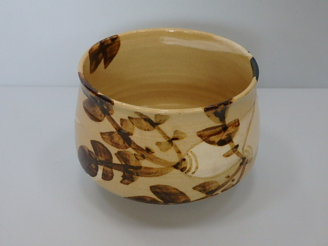 雲善 布志名焼 大根絵茶碗 | 坂井春明堂