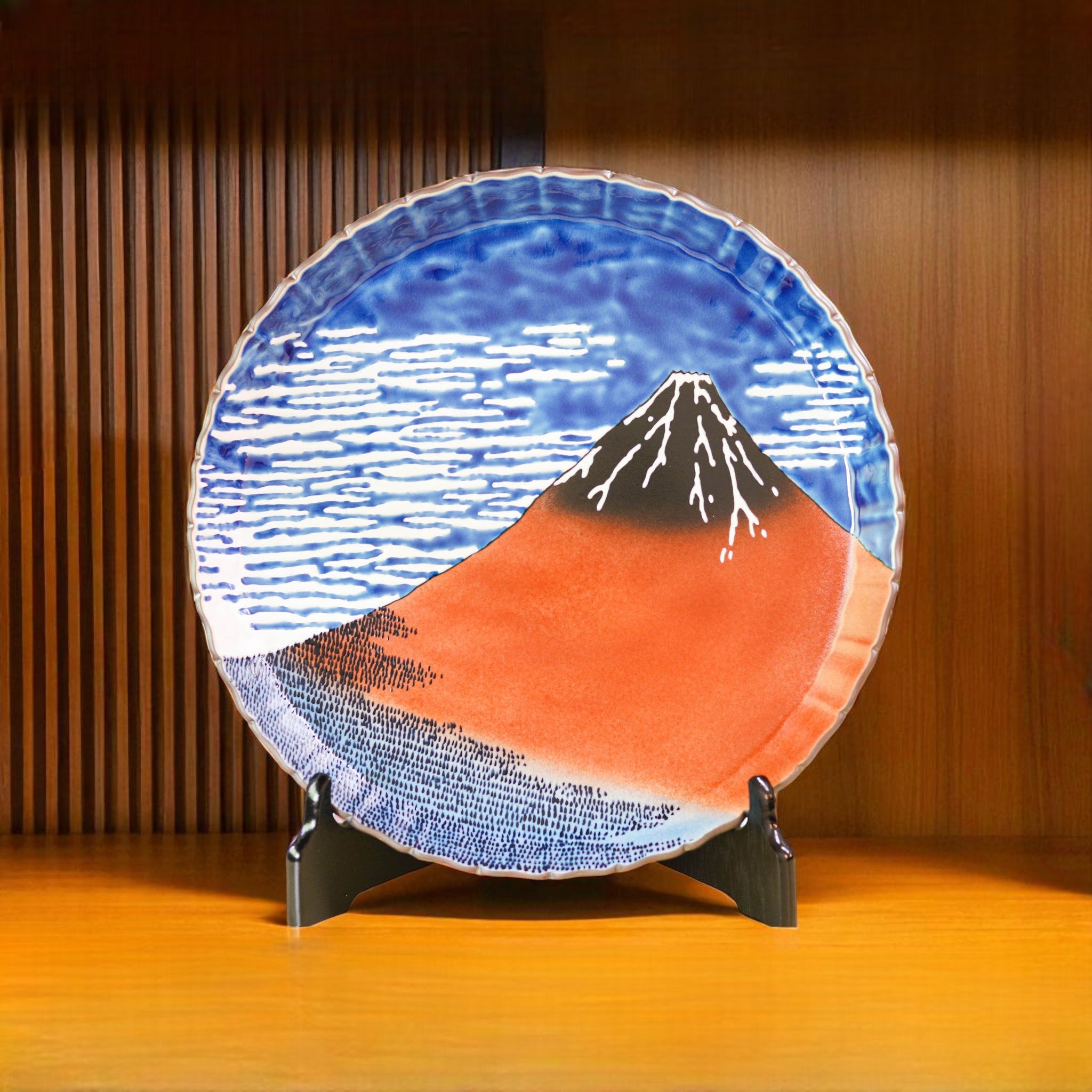 九谷焼 飾皿 | 北斎 凱風快晴 | 10号 皿立付 | 美山窯