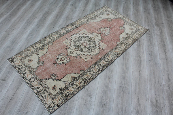 Vintage Turkish Rug - 37.5