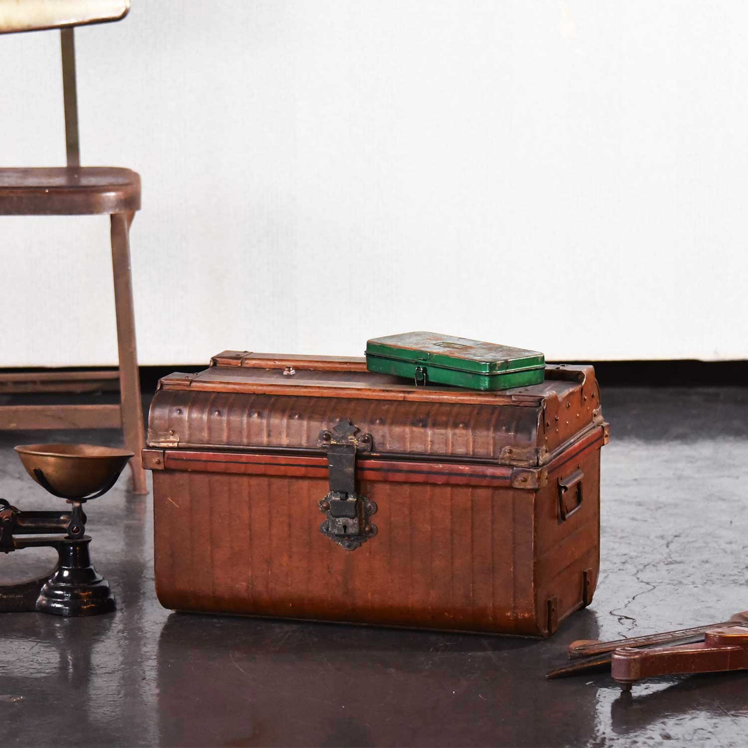 英国 ヴィンテージ収納ボックス .TR-01 – 神戸アンティークウェアハウス