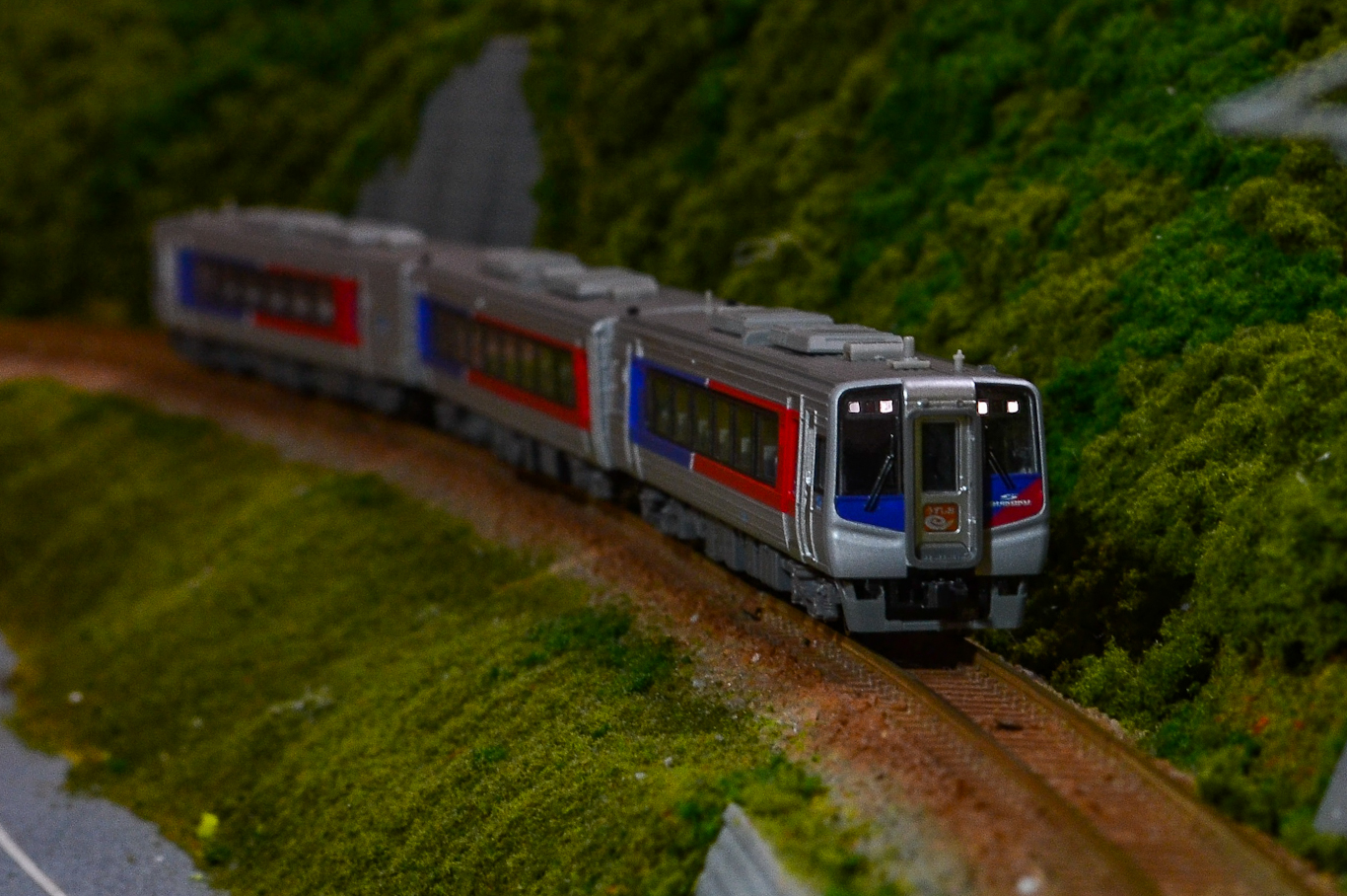 JR四国2000系気動車｜Nゲージ図鑑