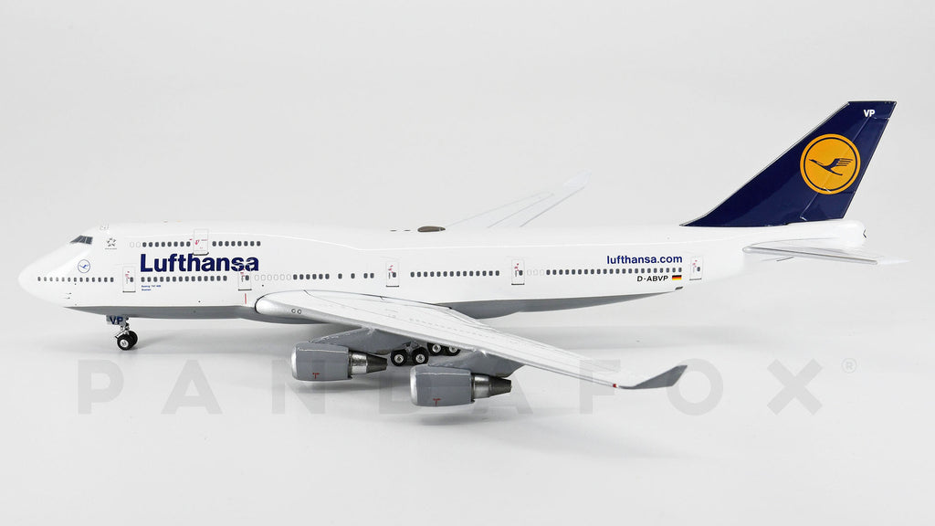 Lufthansa Boeing 747-400 D-ABVP Phoenix Scale 1:400 – PandaFox Toys