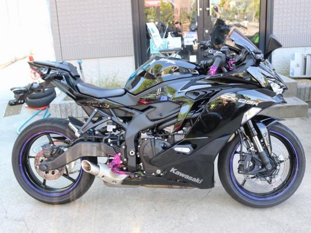 Ninja ZX－25R 社外スクリーン／レバー／バーエンド／バック