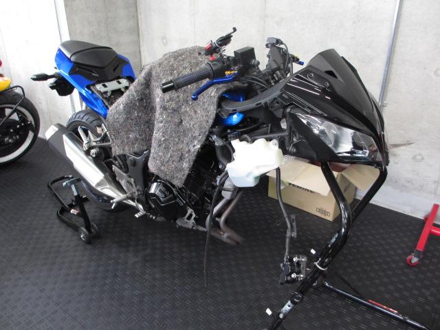 Ninja 250 フロントフォークの分解清掃（バイクショップ ラリマーの