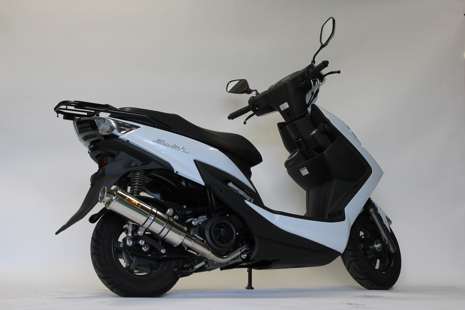 スウィッシュ|22Racing SUS|ステンレスマフラー | マフラーパーツの