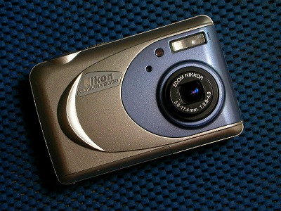 デジタルカメラ：ニコン クールピクス2000について その1