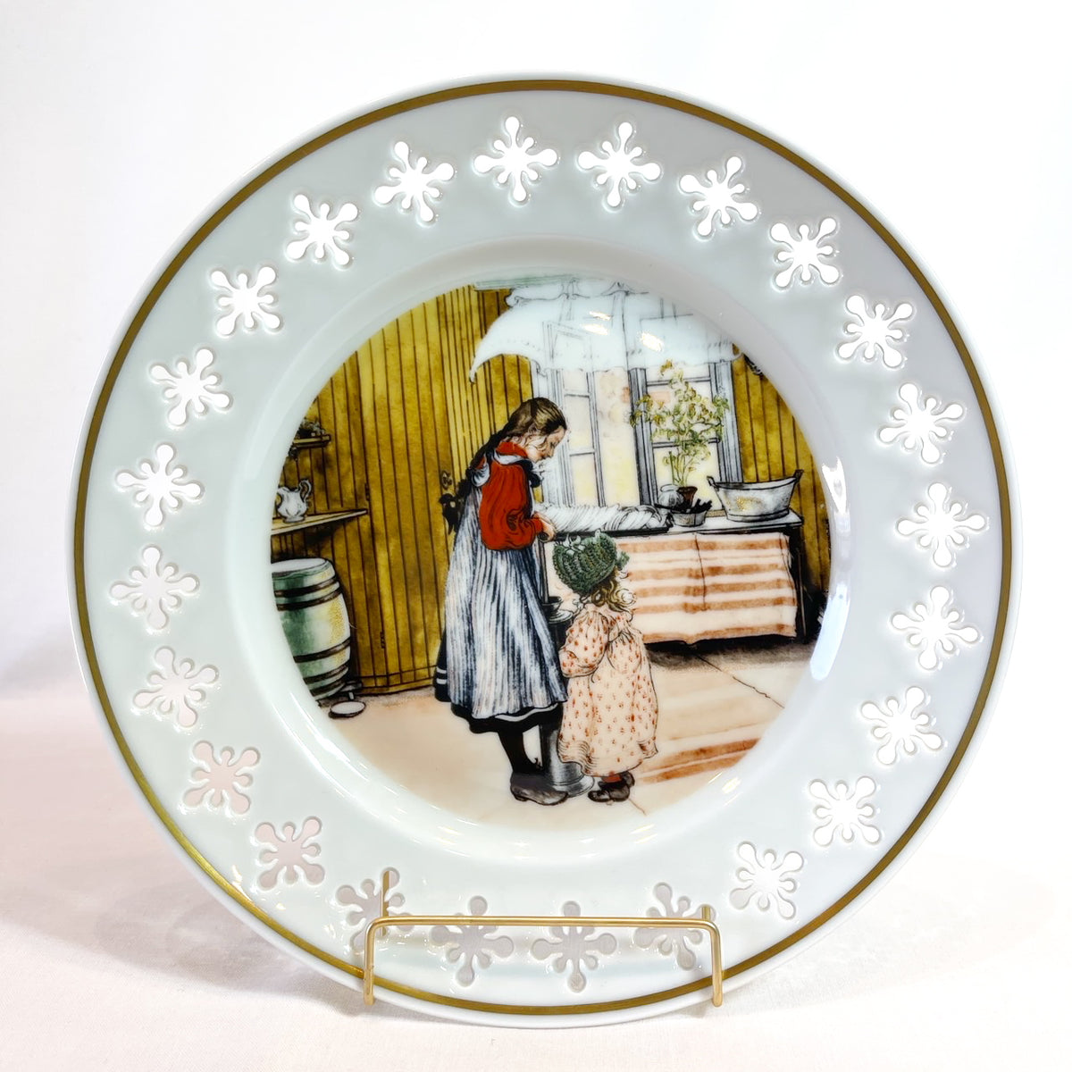 カール ラーション デコレーション プレート 娘たち キッチン KOKKENET