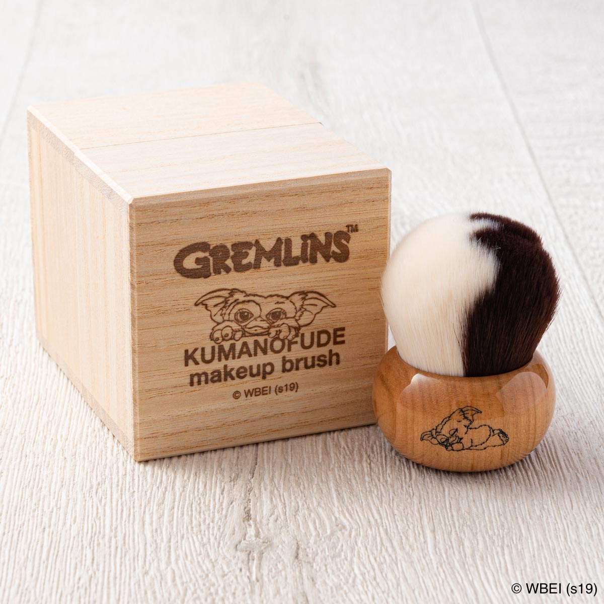 グレムリン クマノフデ（熊野筆）フェイスブラシ [ギズモ毛玉