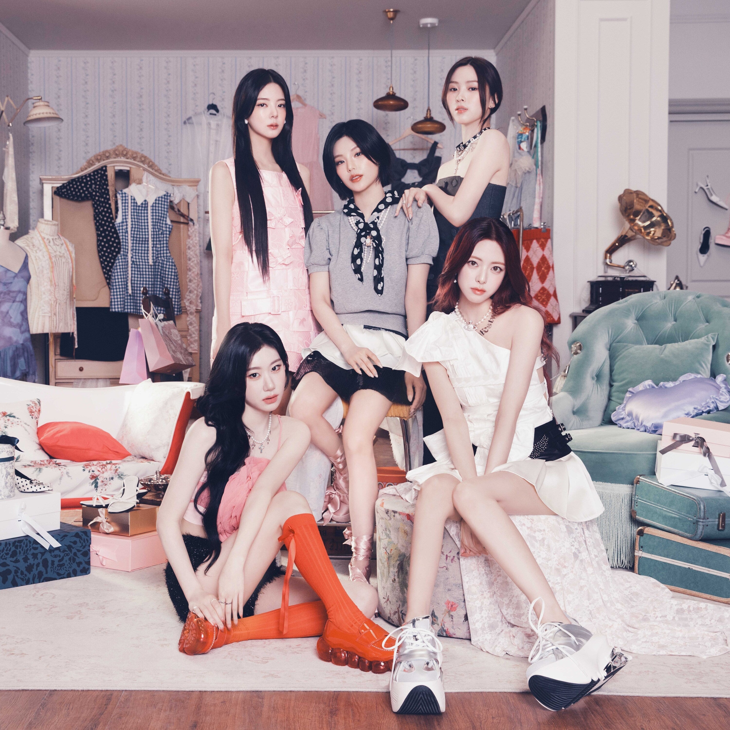 thum_itzy.jpg?v=1755864654