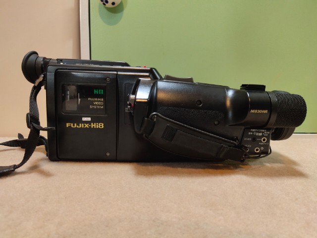 FUJIX-Hi8 M830HR(SONY CCD-V900のOEM) 紹介編