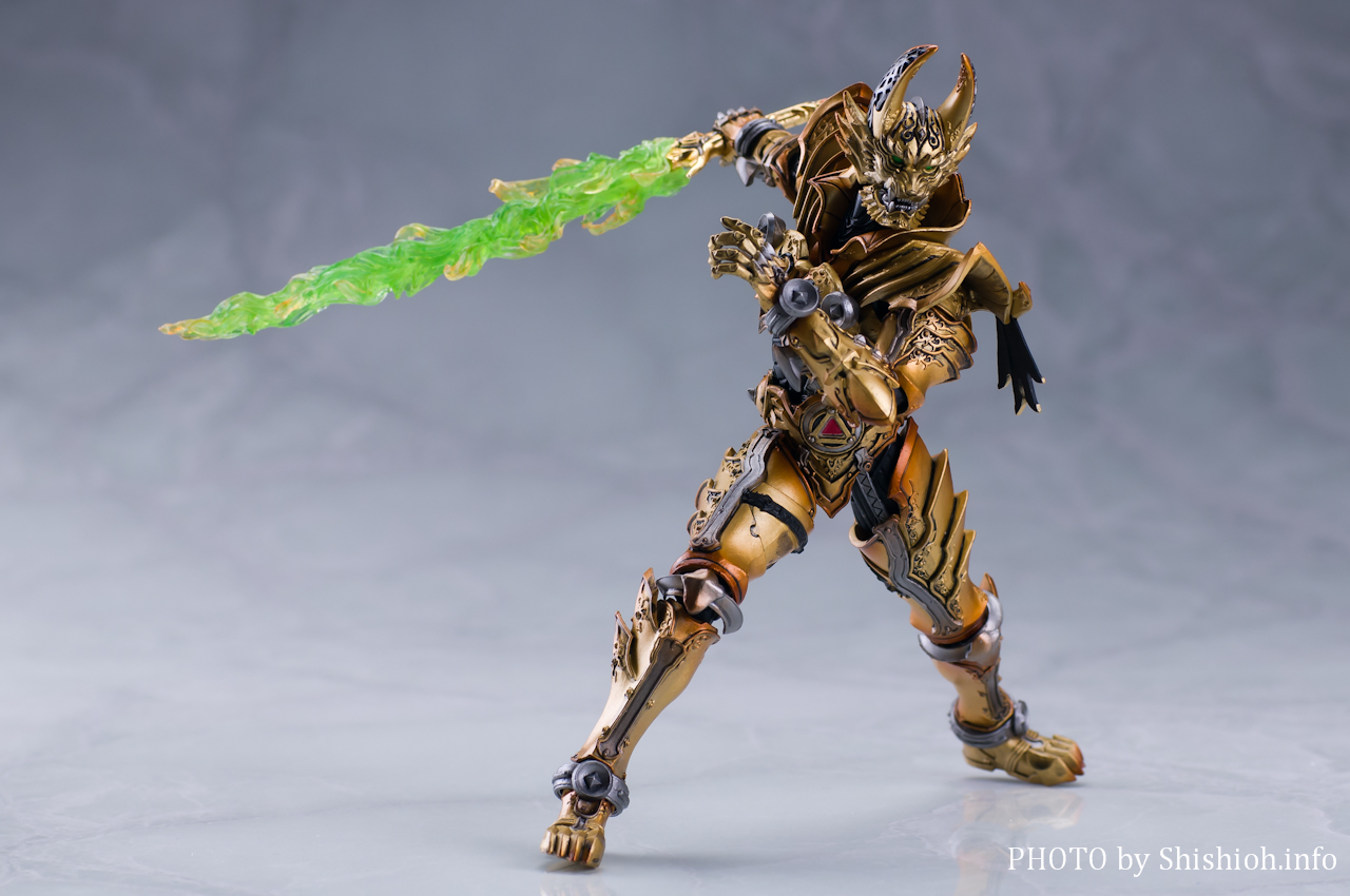 レビュー】 バンダイ 魔戒可動 黄金騎士 ガロ（冴島鋼牙） [牙狼＜GARO＞]