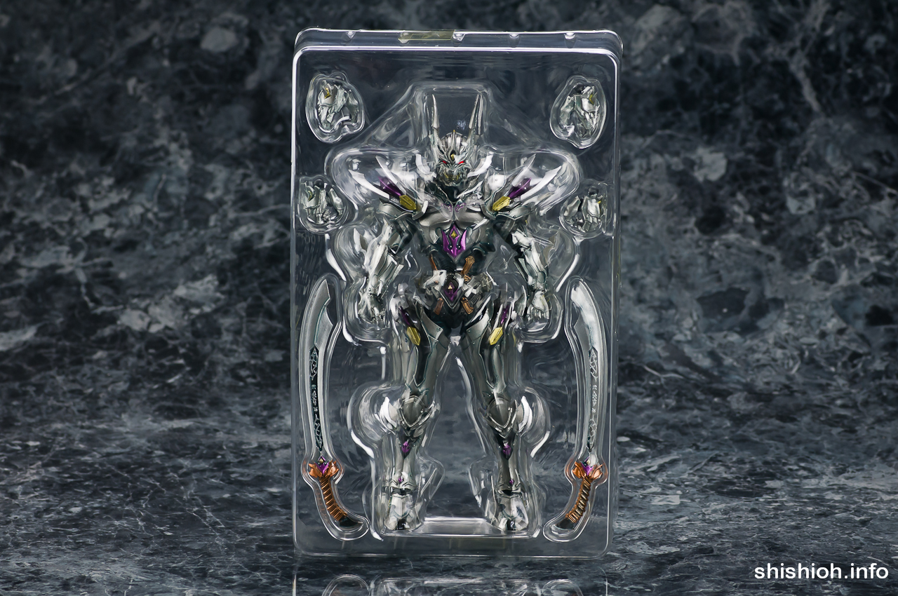 レビュー】 バンダイ 魂ウェブ商店 魔戒可動 風雲騎士 バド [呀-KIBA