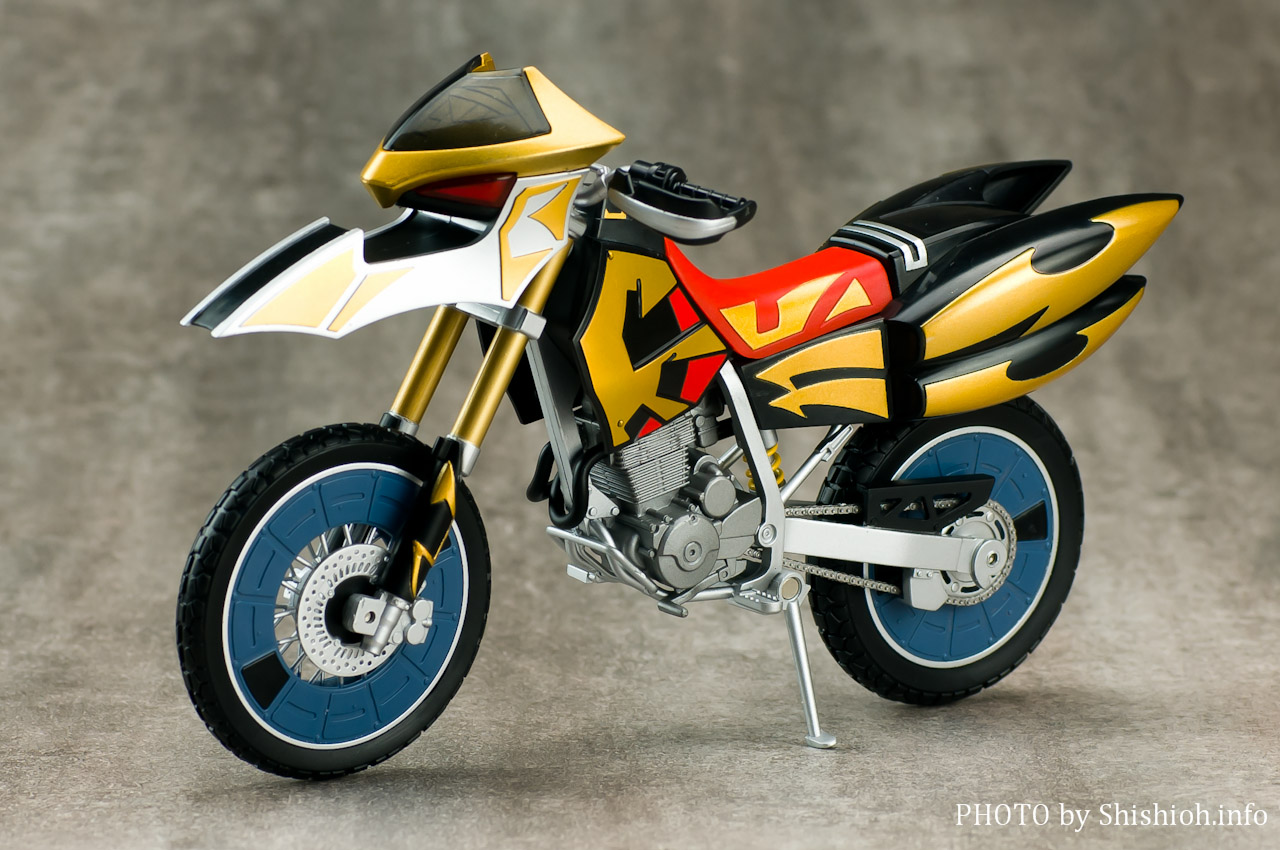 レビュー】 バンダイ 魂ウェブ商店 S.H.Figuarts シャドーチェイサー