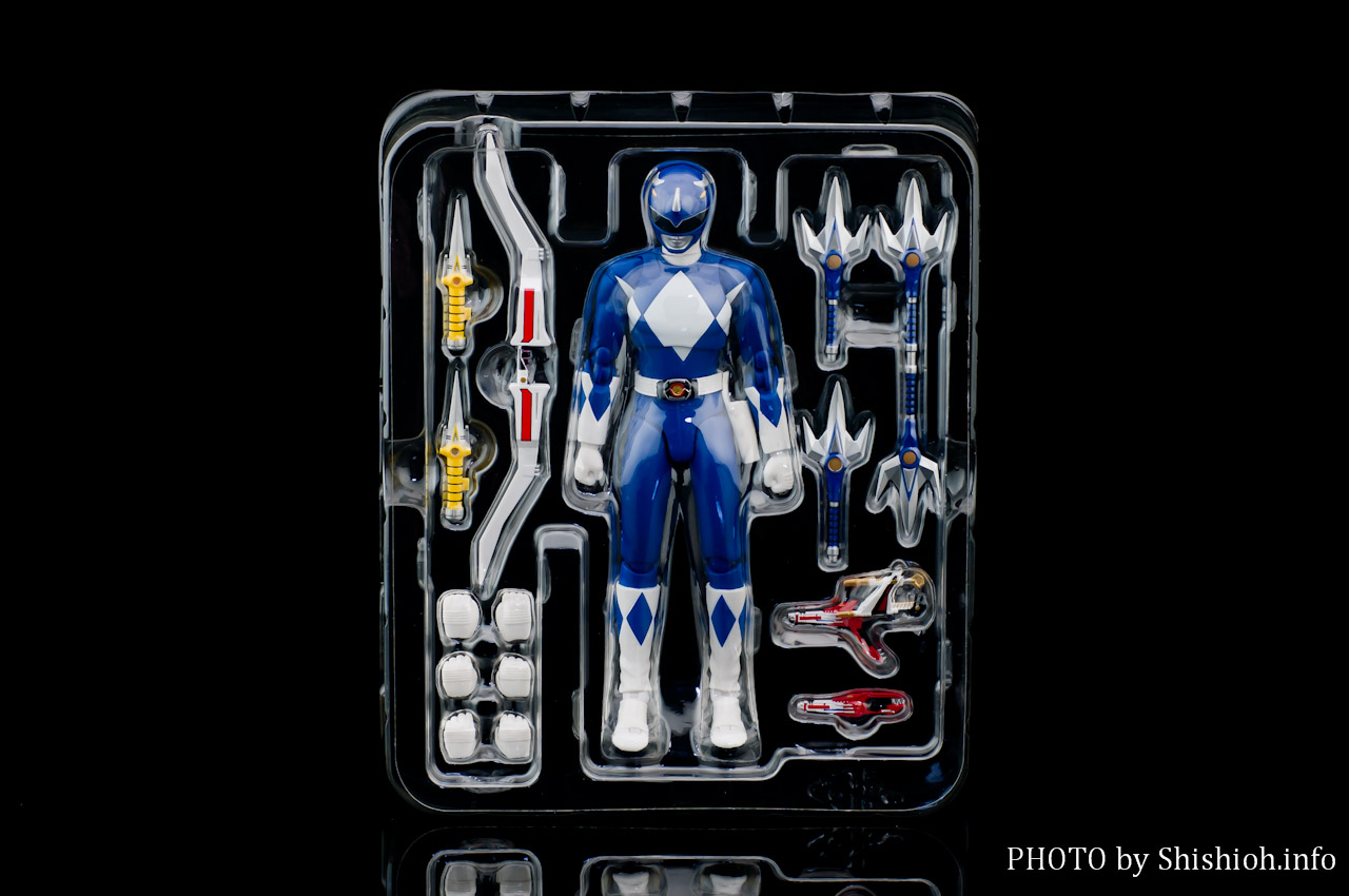 レビュー】 バンダイ 魂ウェブ商店 S.H.Figuarts トリケラレンジャー