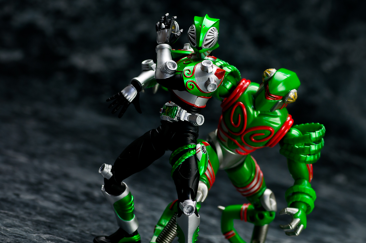 レビュー】 バンダイ 魂ウェブ商店 S.H.Figuarts 仮面ライダーベルデ