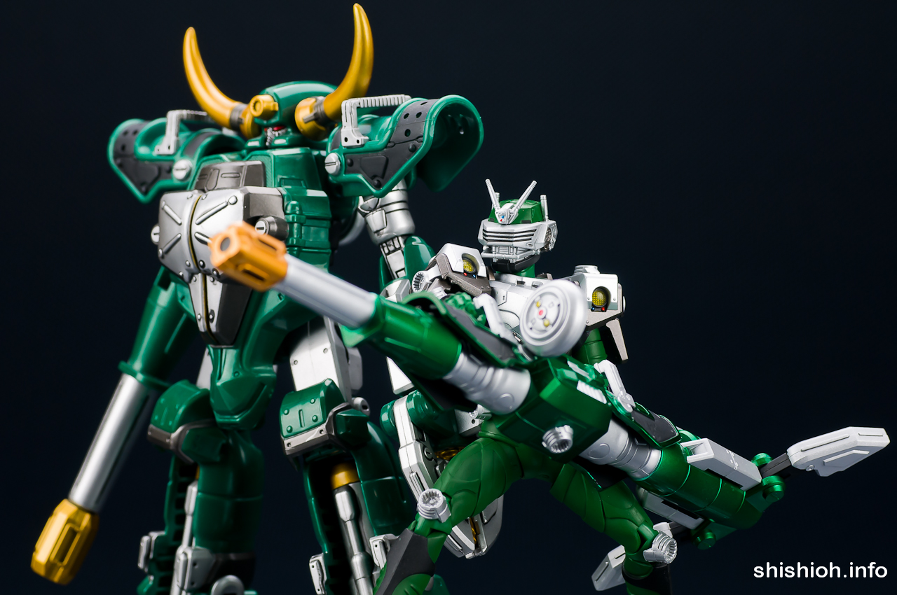 レビュー】 バンダイ S.H.Figuarts 仮面ライダーゾルダ [仮面ライダー龍騎]