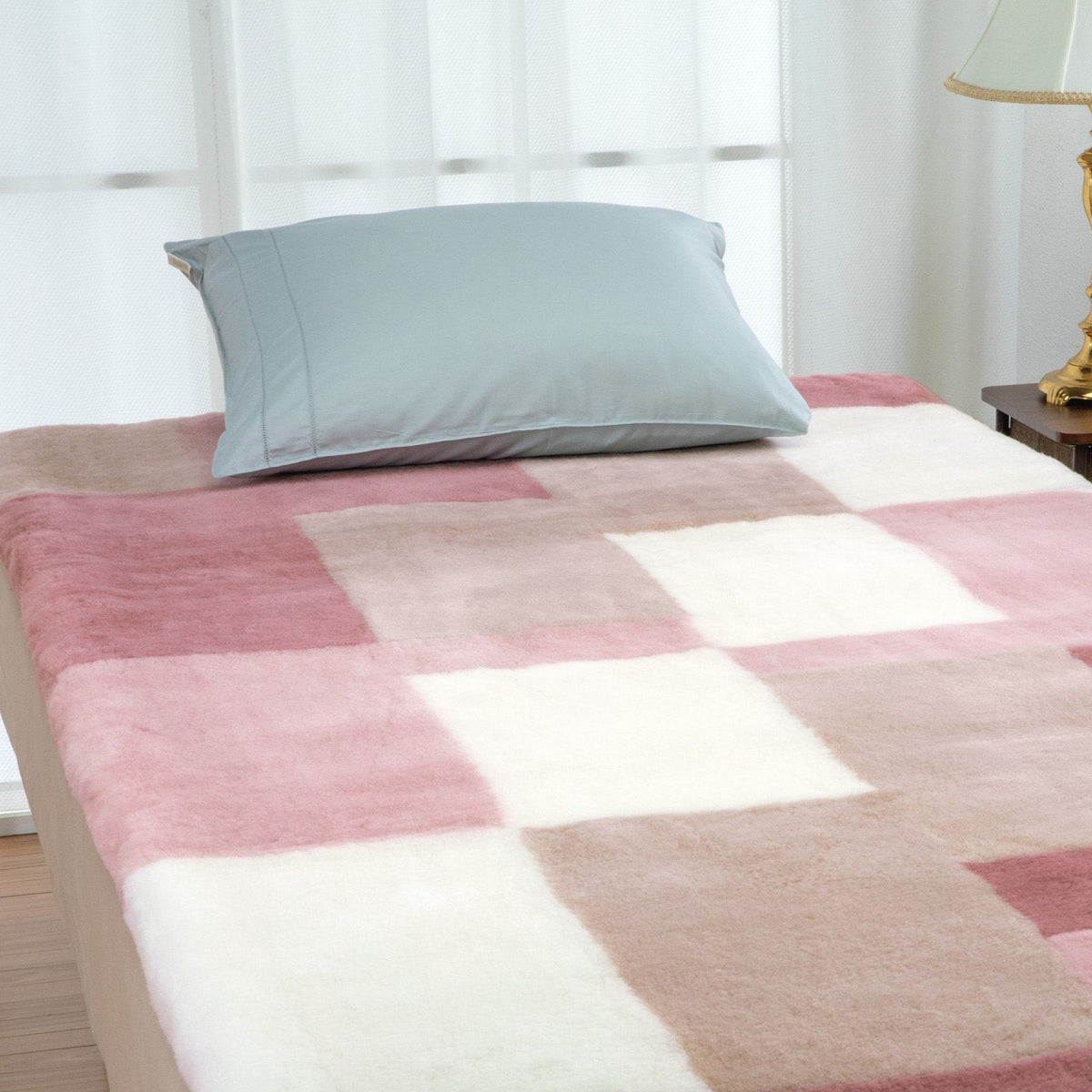 ロマンス小杉 ムートンシーツ/フリーピース/羊毛毛長25mm – ねむりの