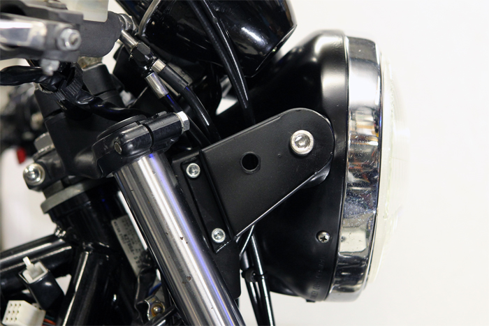 ヘッドライトステイ｜BLUE THUNDERS バイク用品通販